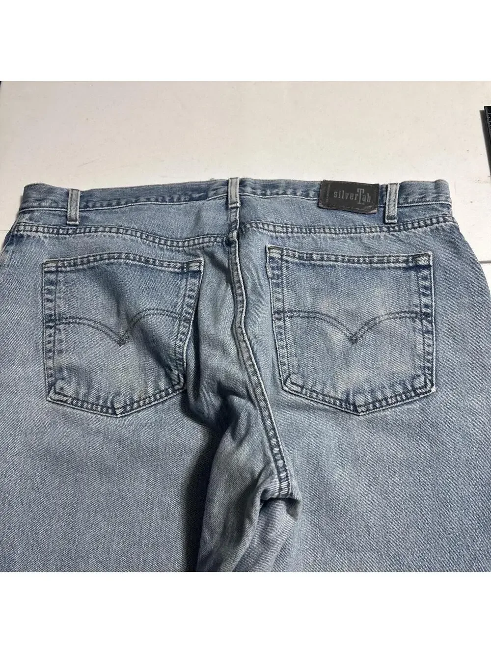 Sick Baggy Faded 1990s Levi's Silvertabs jeans